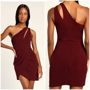 Lulus Enchanting Essence Burgundy One Shoulder Cutout Tulip Mini Dress Sz L NWT